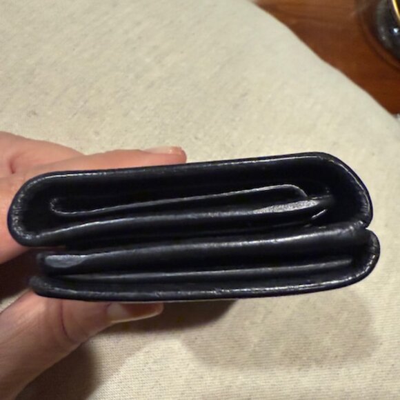 Saint Laurent Trifold Wallet, Black Leather - Picture 7 of 7